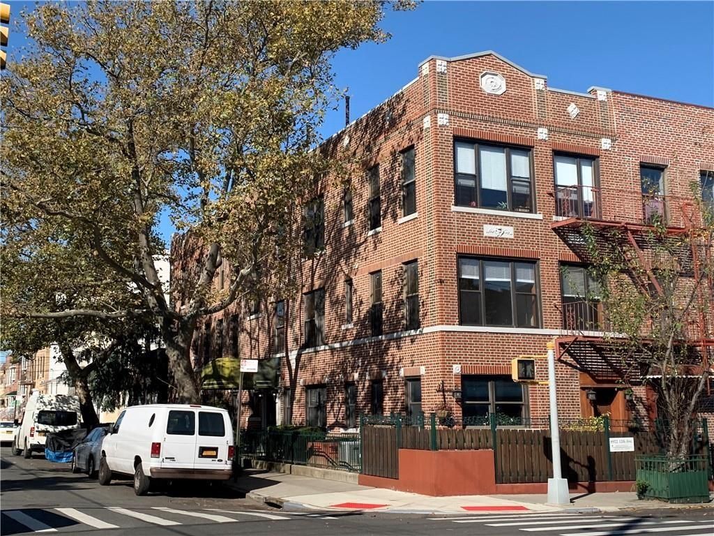 Photo of 6922 12th Avenue #1F, Brooklyn, NY 11228 (MLS # 498429)