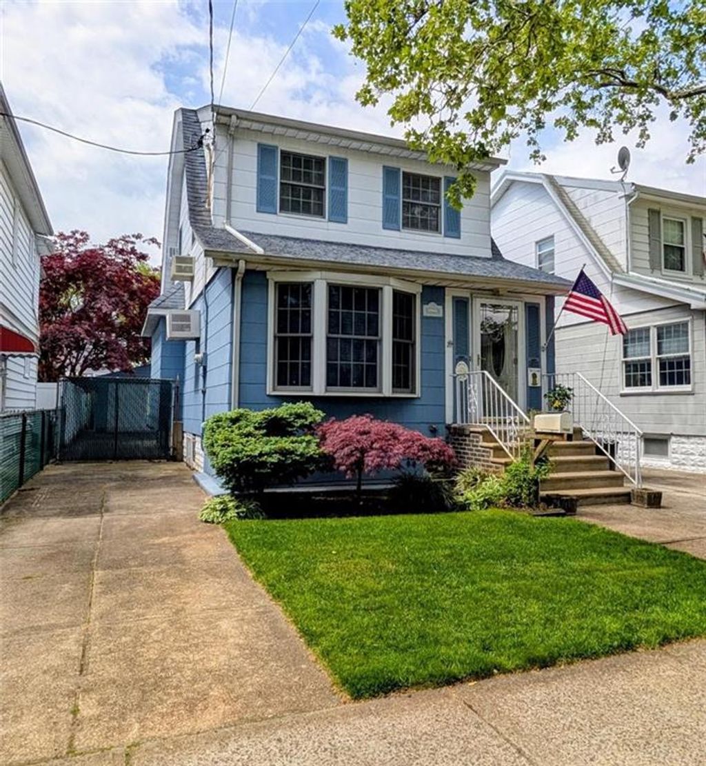 Photo of 1960 Kimball Street, Brooklyn, NY 11234 (MLS # 501313)