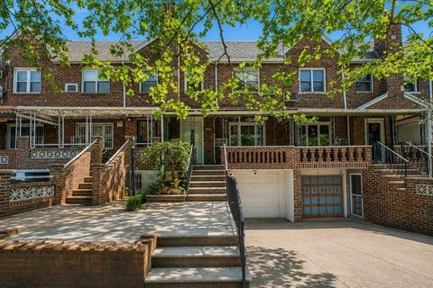 Homes For Sale - 6623 Ovington Court<br/> Brooklyn, NY 11204