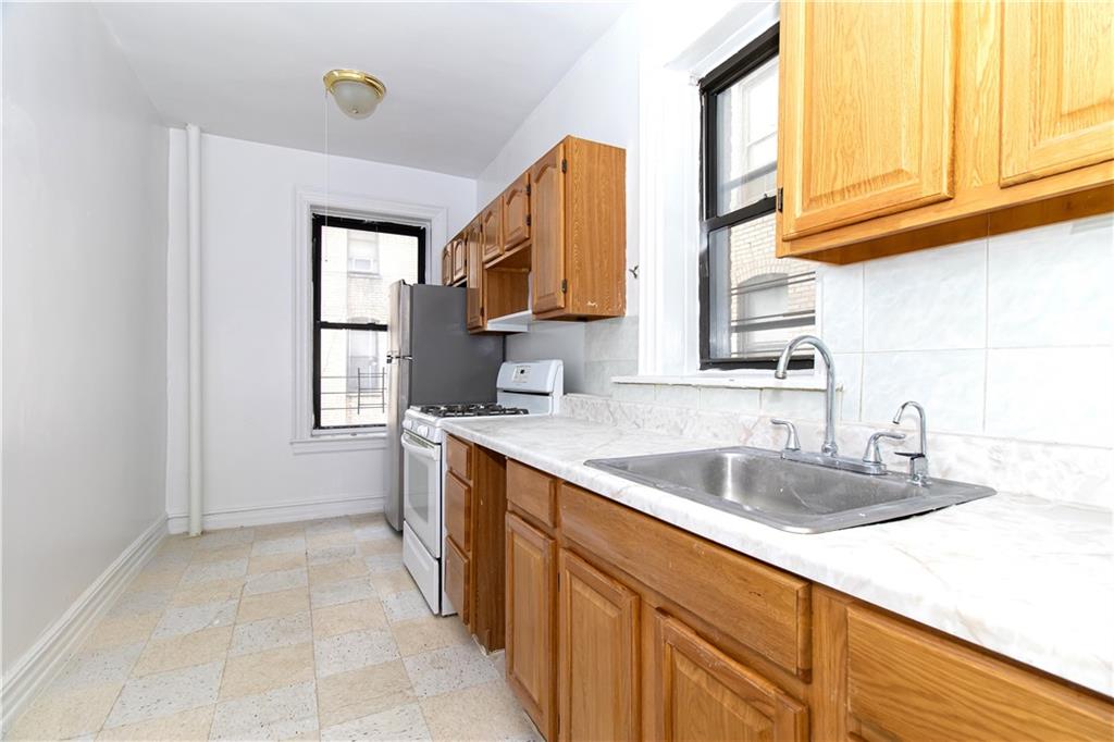 1402 West 4th Street #C16, Brooklyn, New York image 7