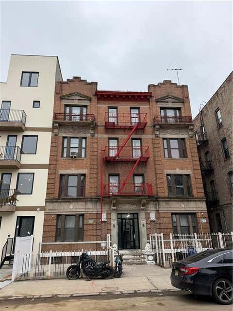 Multifamily For Sale - 448 26th Street<br/> Brooklyn, NY 11226