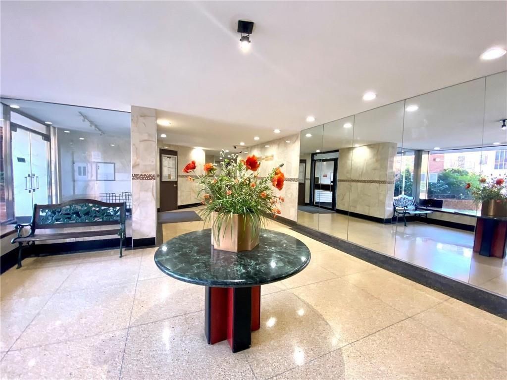 Photo of 2680 19th Street #5D, Brooklyn, NY 11235 (MLS # 497784)