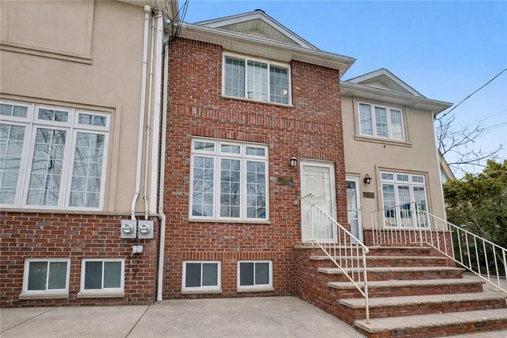 Photo of 123 Cannon Avenue, Staten Island, NY 10314 (MLS # 499848)