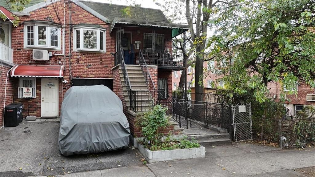 Photo of 1014 100th Street, Brooklyn, NY 11236 (MLS # 496901)