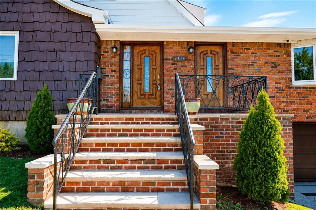 Photo of 708 Hylan Boulevard, Staten Island, NY 10305 (MLS # 504749)