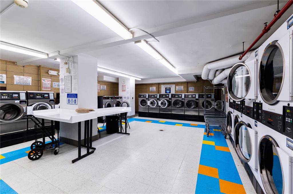 135 Ocean Parkway #4M, Brooklyn, New York image 17