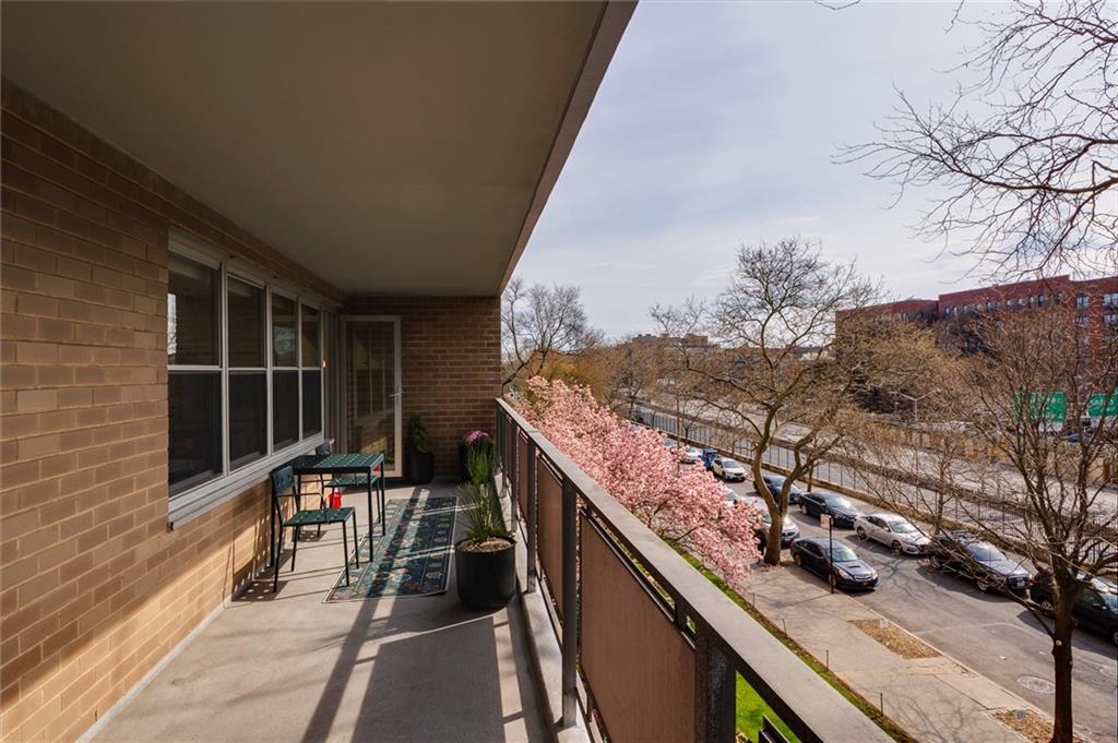 135 Ocean Parkway #4M, Brooklyn, New York image 9