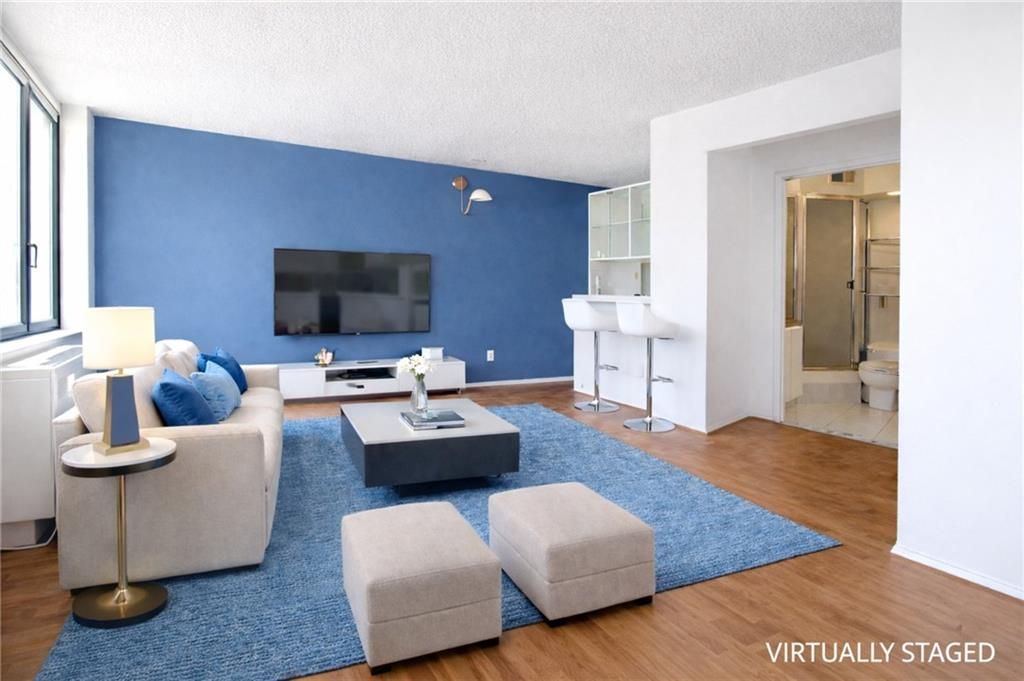 Photo of 376 Broadway #22B, NY 10013 (MLS # 500363)