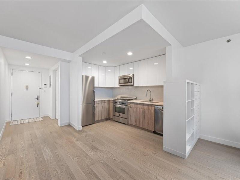 557 Hart Street #3A, Brooklyn, New York image 4