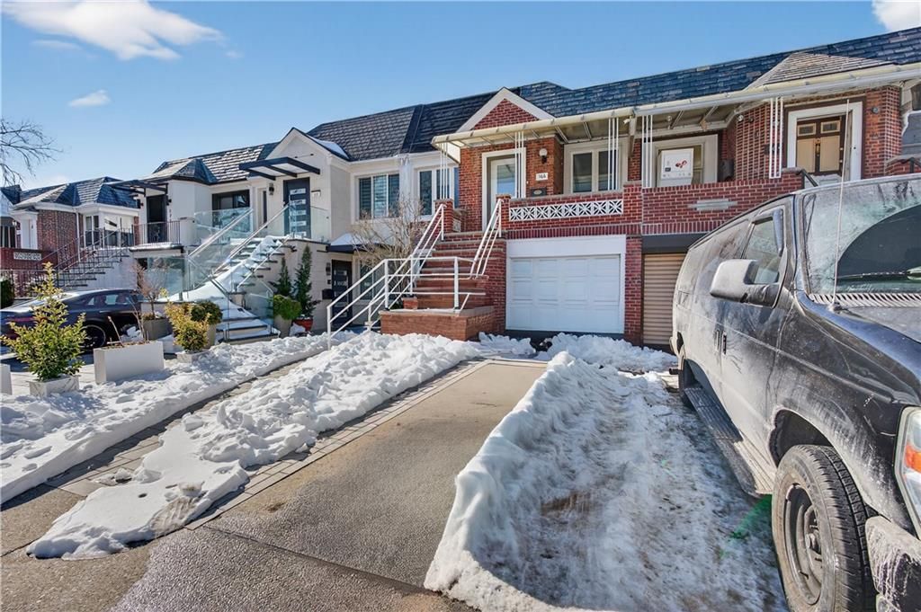 Photo of 166 Pembroke Street, Brooklyn, NY 11235 (MLS # 498754)