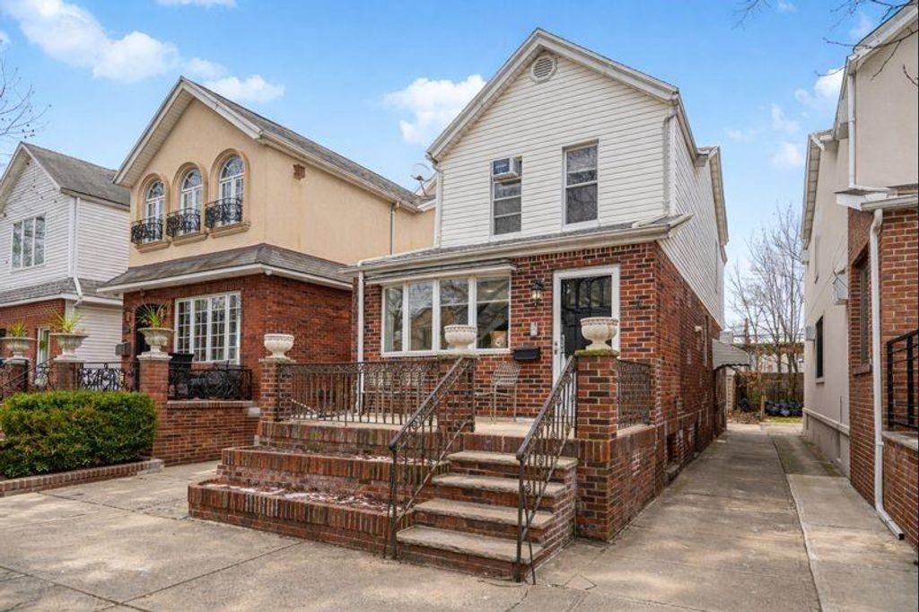 Photo of 1530 2nd Street, Brooklyn, NY 11230 (MLS # 498339)