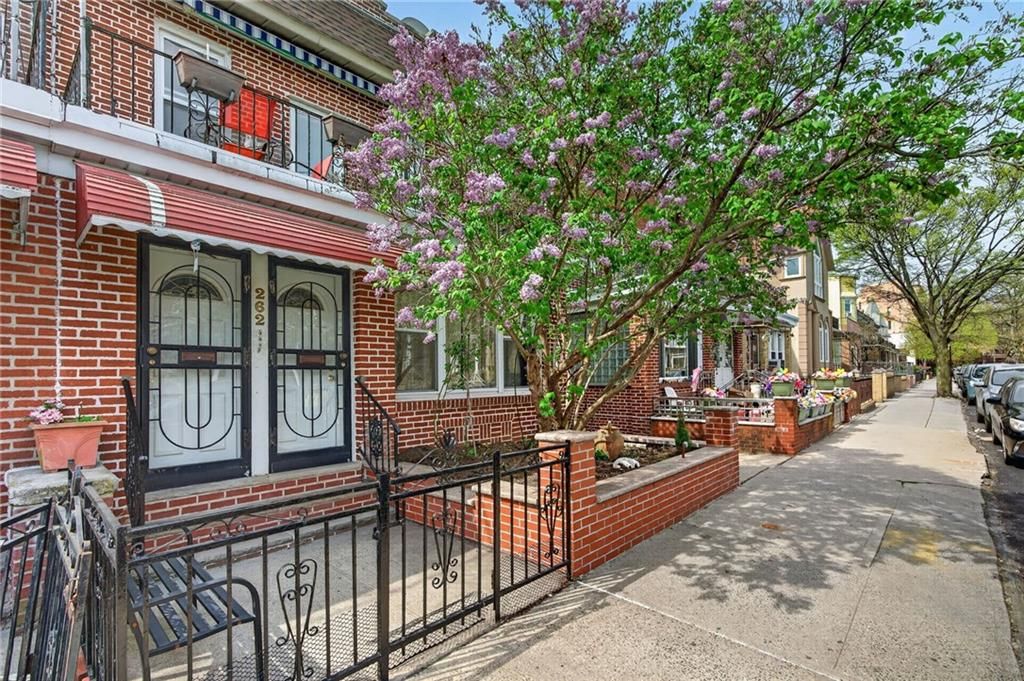 Photo of 262 95th Street, Brooklyn, NY 11209 (MLS # 500575)