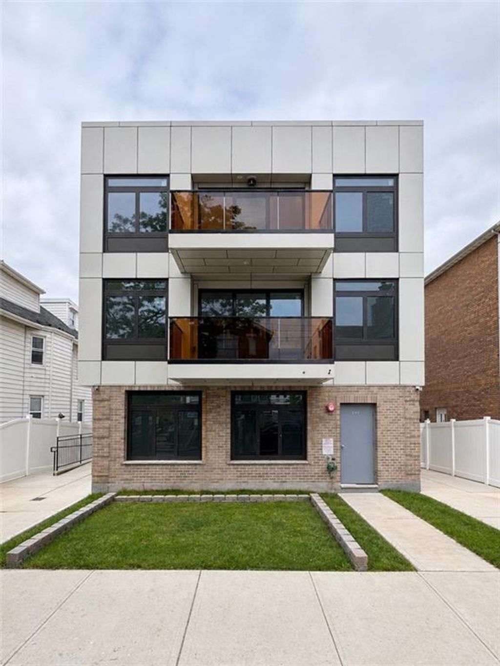 Photo of 207 BAY 35 Street #1A, Brooklyn, NY 11214 (MLS # 501031)