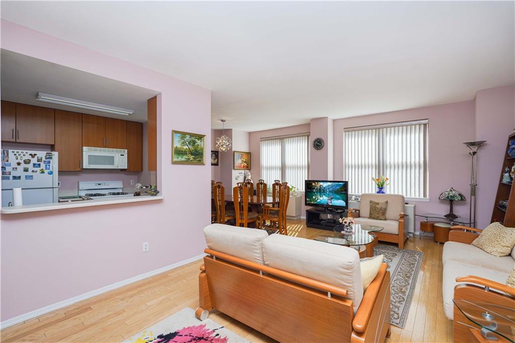 75 Oceana Drive #4A, Brooklyn, New York image 4