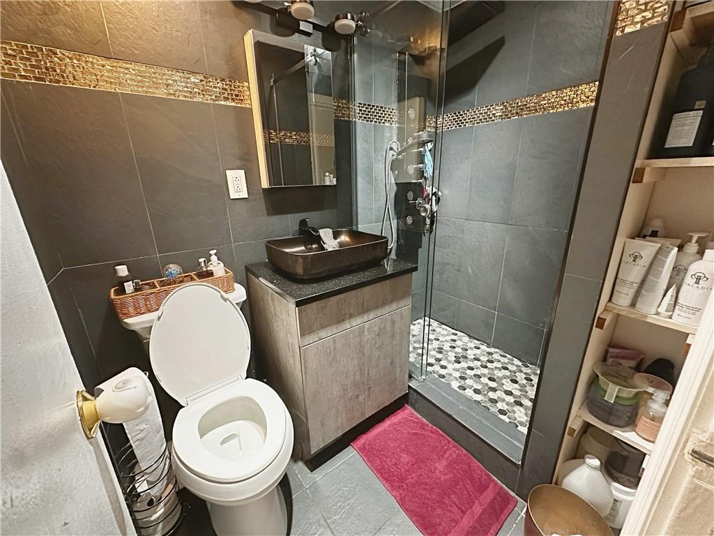 12421 Flatlands Avenue #2L, Brooklyn, New York image 10