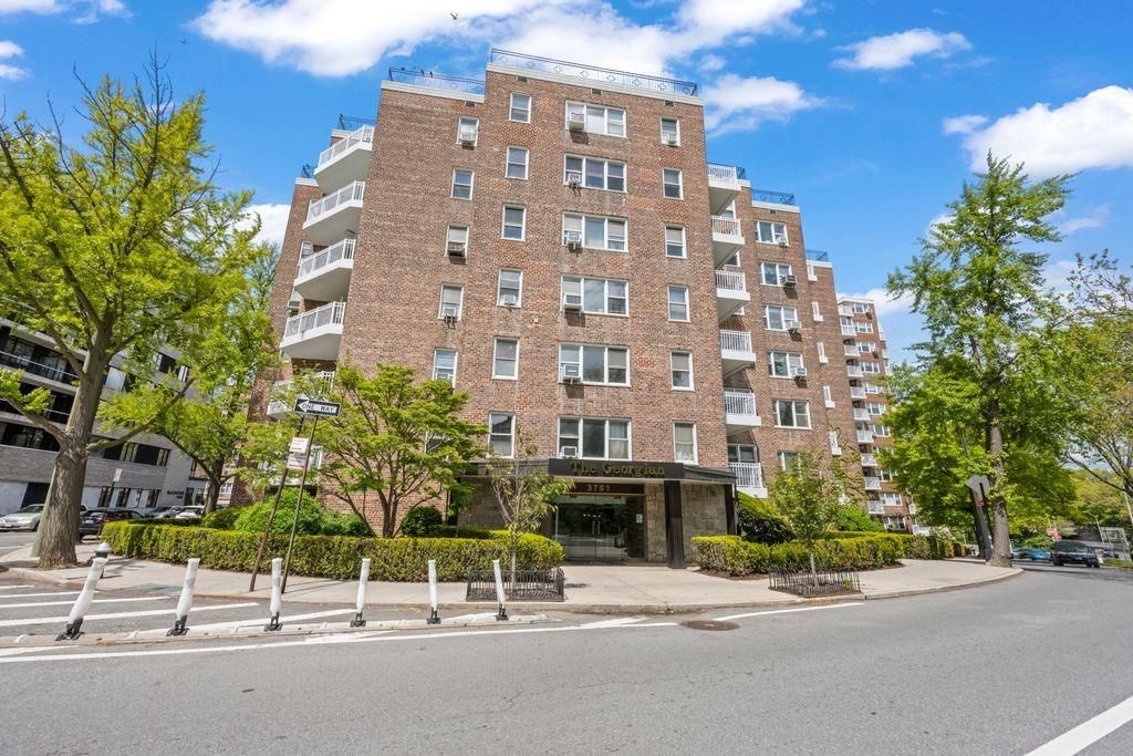 Photo of 3701 Henry Hudson Parkway #6C, Bronx, NY 10463 (MLS # 501106)