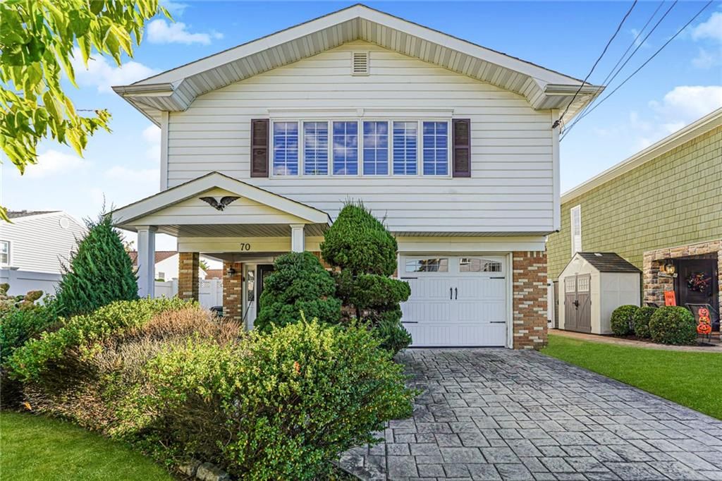 Photo of 70 Figurea Avenue, Staten Island, NY 10312 (MLS # 496693)