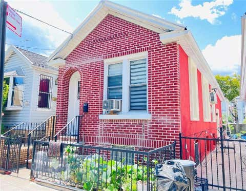 Homes For Sale - 1392 7th Street<br/> Kings County, Brooklyn, NY 11204