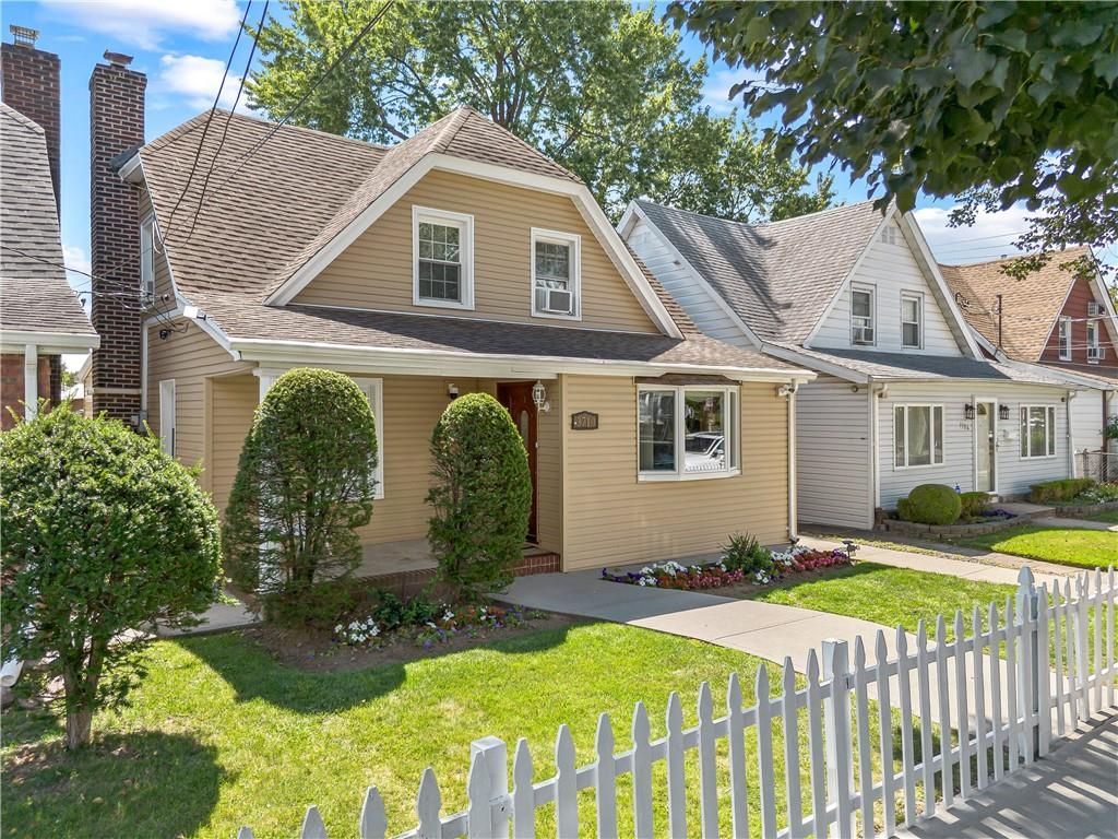 Photo of 3710 Avenue P, Brooklyn, NY 11234 (MLS # 495417)