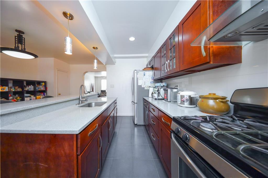 1945 29th Street, Brooklyn, New York image 10