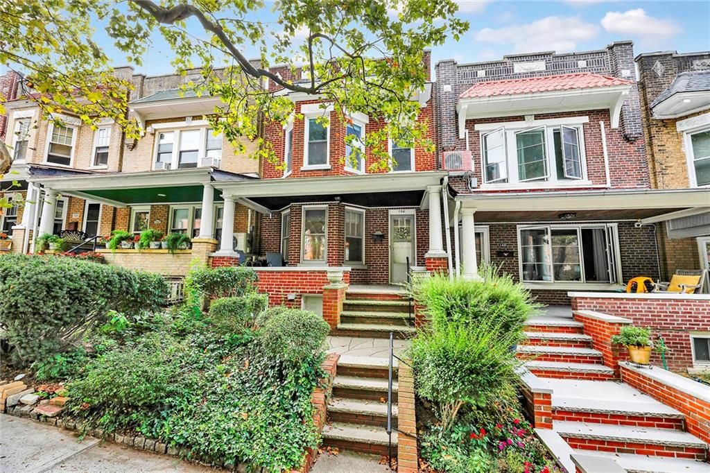 Photo of 150 73rd Street, Brooklyn, NY 11209 (MLS # 495920)