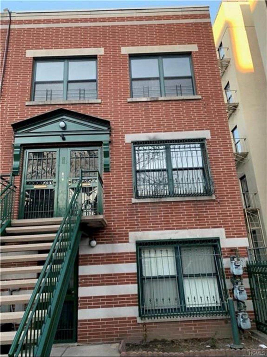 Photo of 947 181st Street, Bronx, NY 10460 (MLS # 498375)