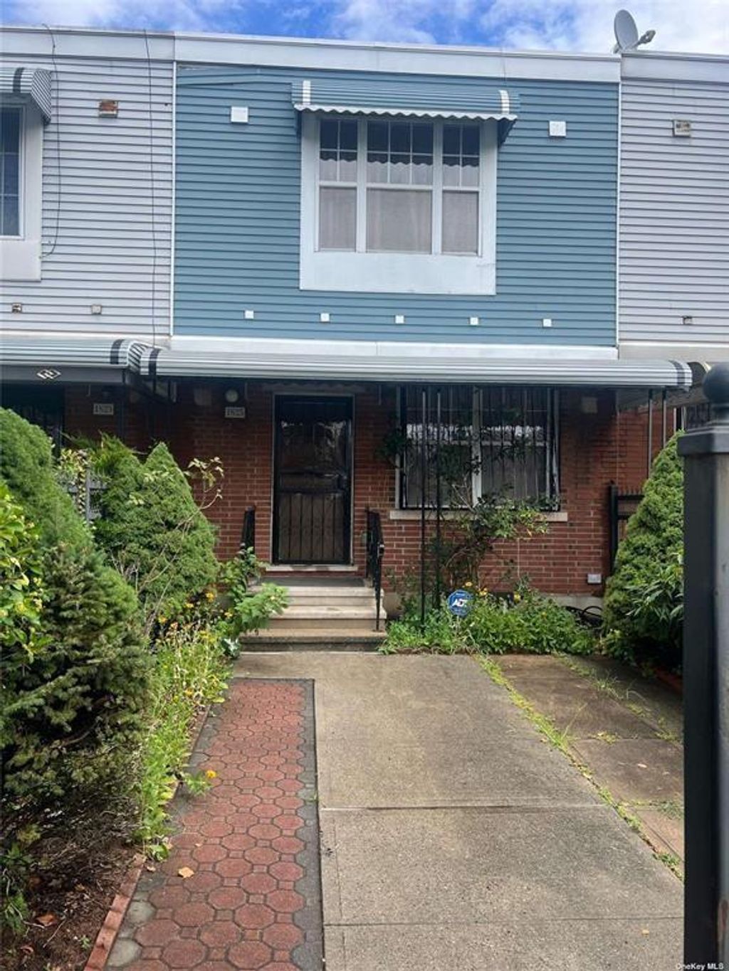 Photo of 1825 Linden Boulevard, Brooklyn, NY 11207 (MLS # 495648)