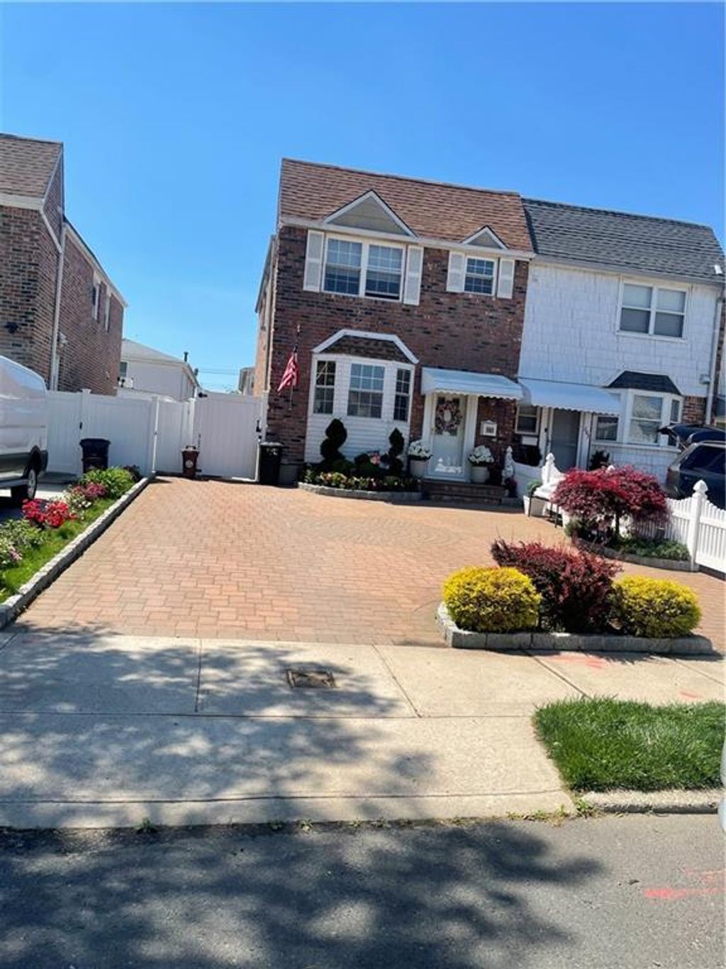 Photo of 281 Hillman Avenue, Staten Island, NY 10314 (MLS # 501499)