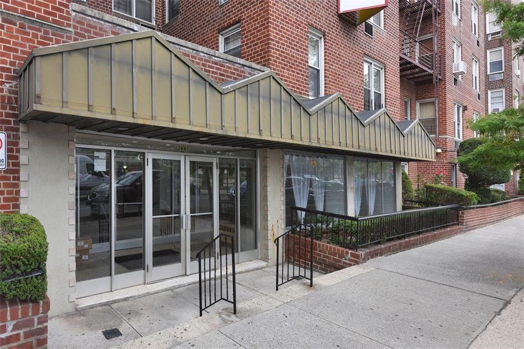 Photo of 2665 Homecrest Avenue #3R, Brooklyn, NY 11235 (MLS # 505678)
