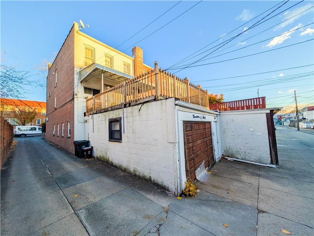 Photo of 1930 28th Street, Brooklyn, NY 11234 (MLS # 497440)