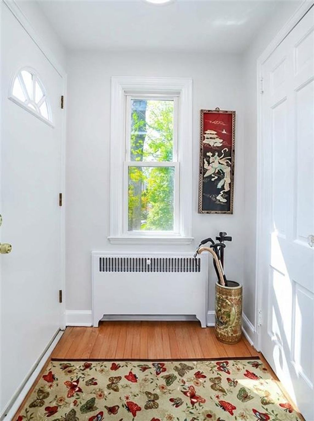 Photo of 125 Sea Gate Road, Staten Island, NY 10305 (MLS # 500532)