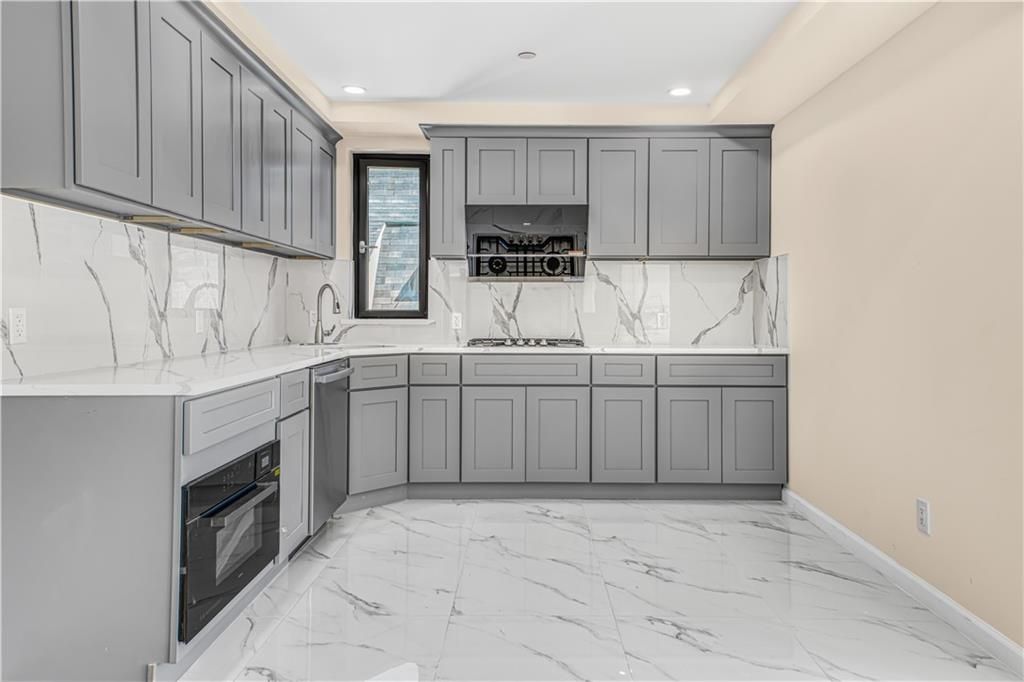 Photo of 207 Bay 35th Street #2A, Brooklyn, NY 11214 (MLS # 497355)