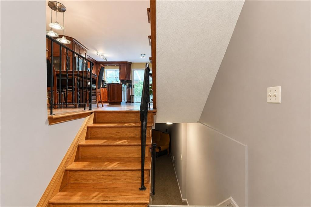 Photo of 83 lorraine Loop, Staten Island, NY 10309 (MLS # 504389)