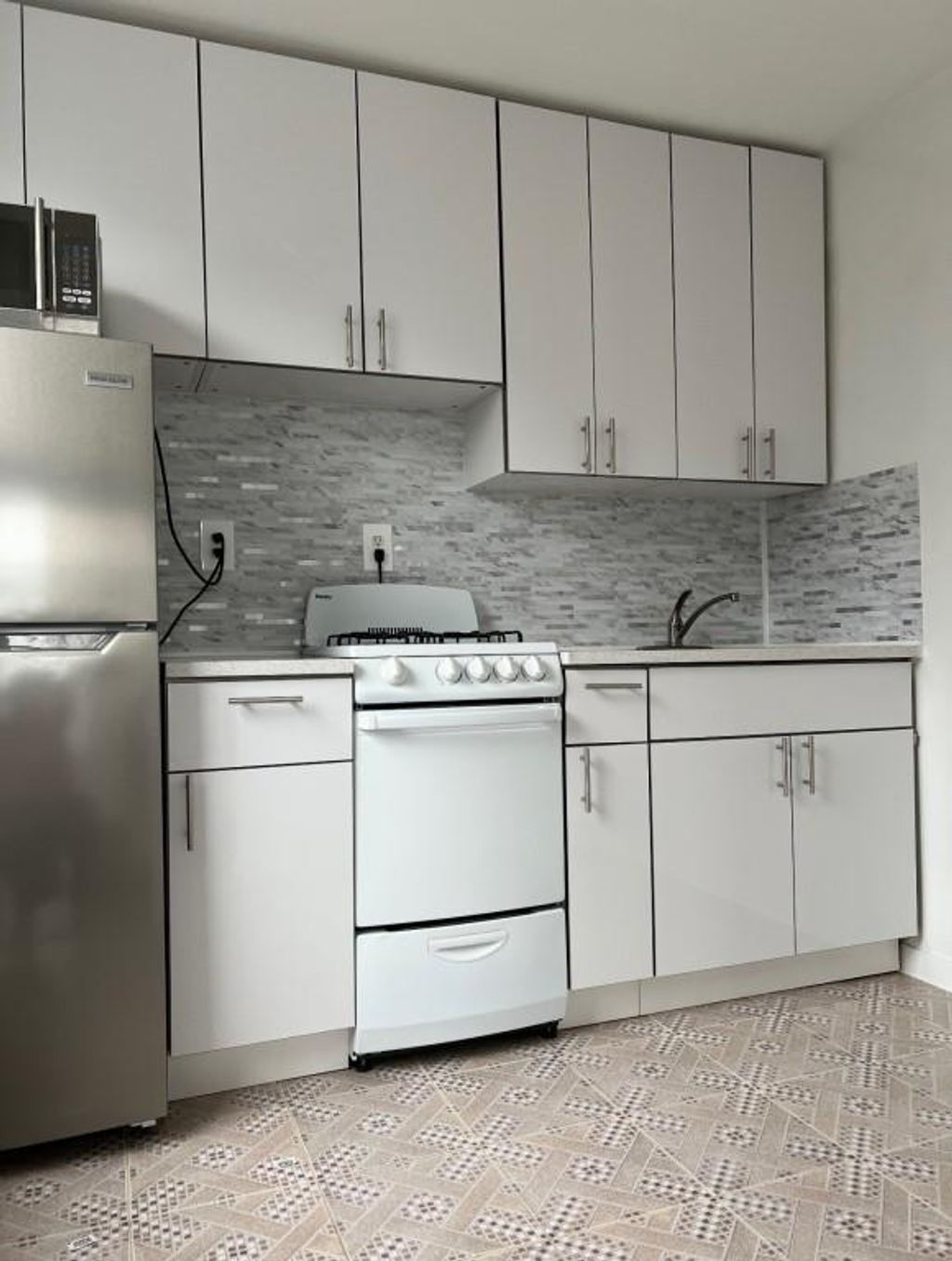 Photo of 40 Brighton 1st Road #4C, Brooklyn, NY 11235 (MLS # 495955)