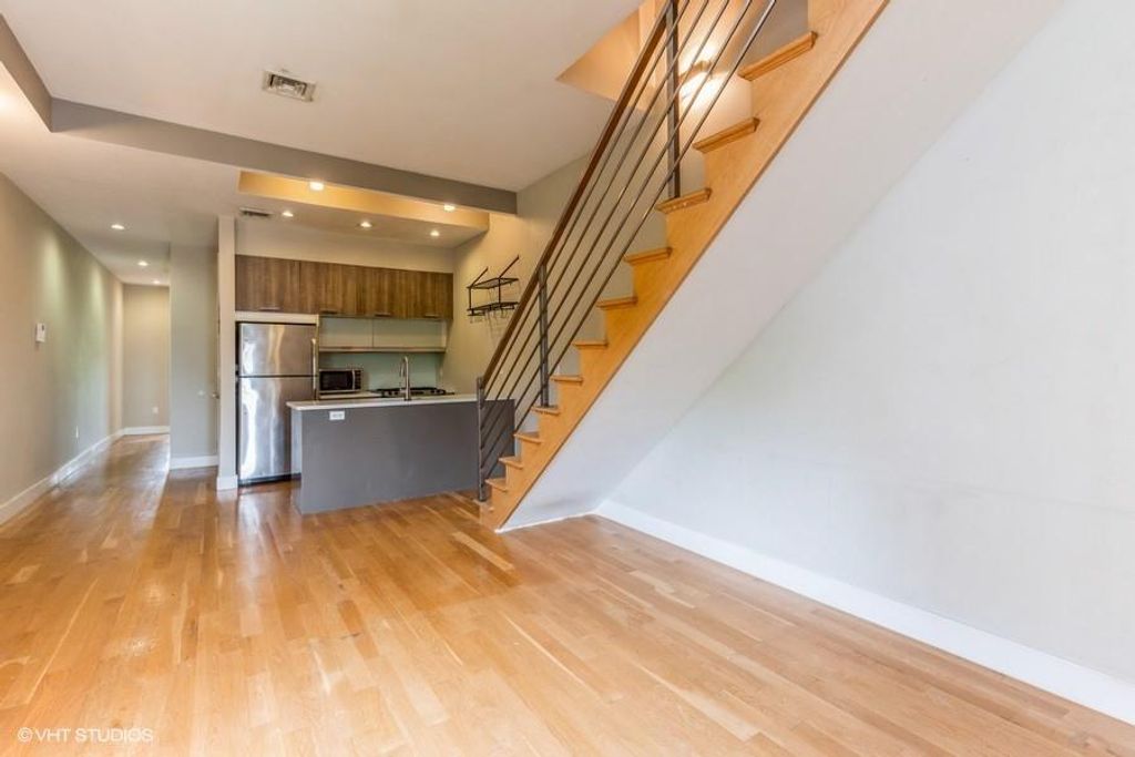 Photo of 509 Chauncey Street #3R, Brooklyn, NY 11233 (MLS # 502339)