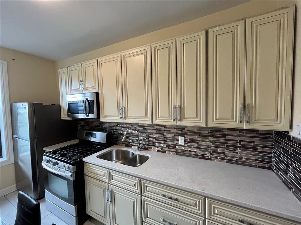 Photo of 1800 Ocean Parkway #C1, Brooklyn, NY 11223 (MLS # 504236)