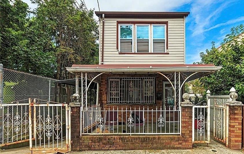 Photo of 760 86th Street #5Y, Canarsie, NY 11234 (MLS # 503434)