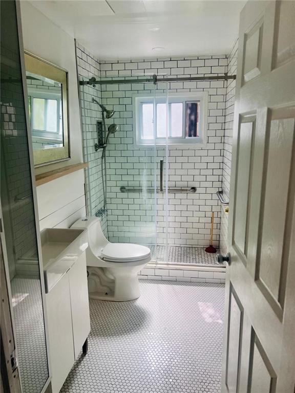 Photo of 2540 Far Rockaway Boulevard, Far Rockaway, NY 11691 (MLS # 504722)