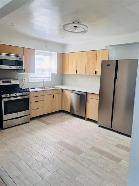 Multifamily For Rent - 2540 Far Rockaway Boulevard #1<br/> Queens County, Far Rockaway, NY 11691
