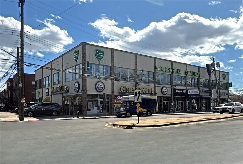 Photo of 10504 Flatland Avenue, Brooklyn, NY 11236 (MLS # 500405)