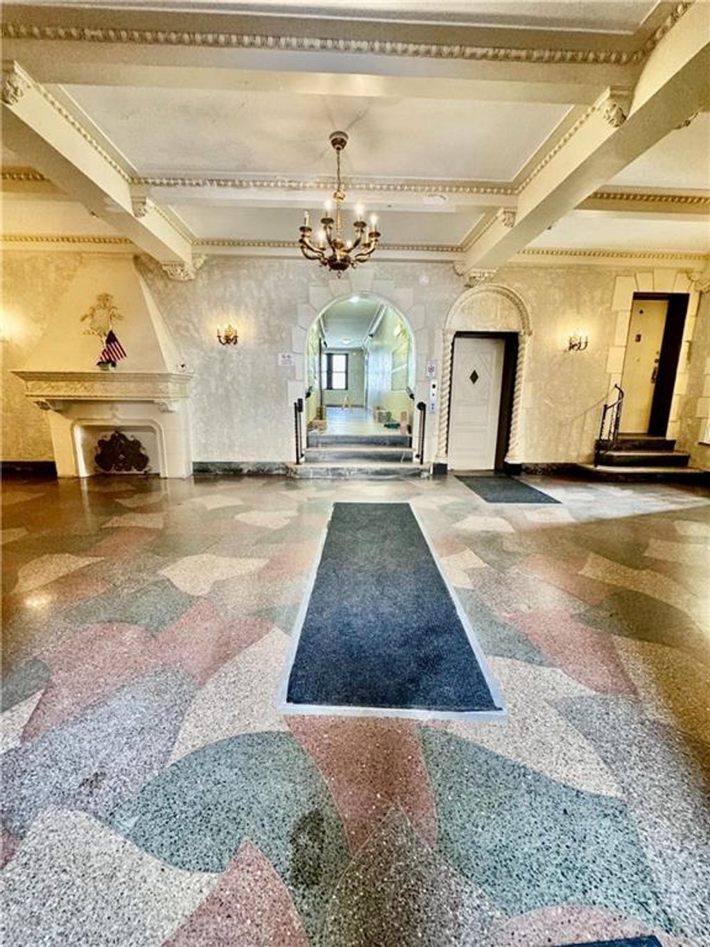 Photo of 7501 Ridge Boulevard #2E, Brooklyn, NY 11209 (MLS # 498795)