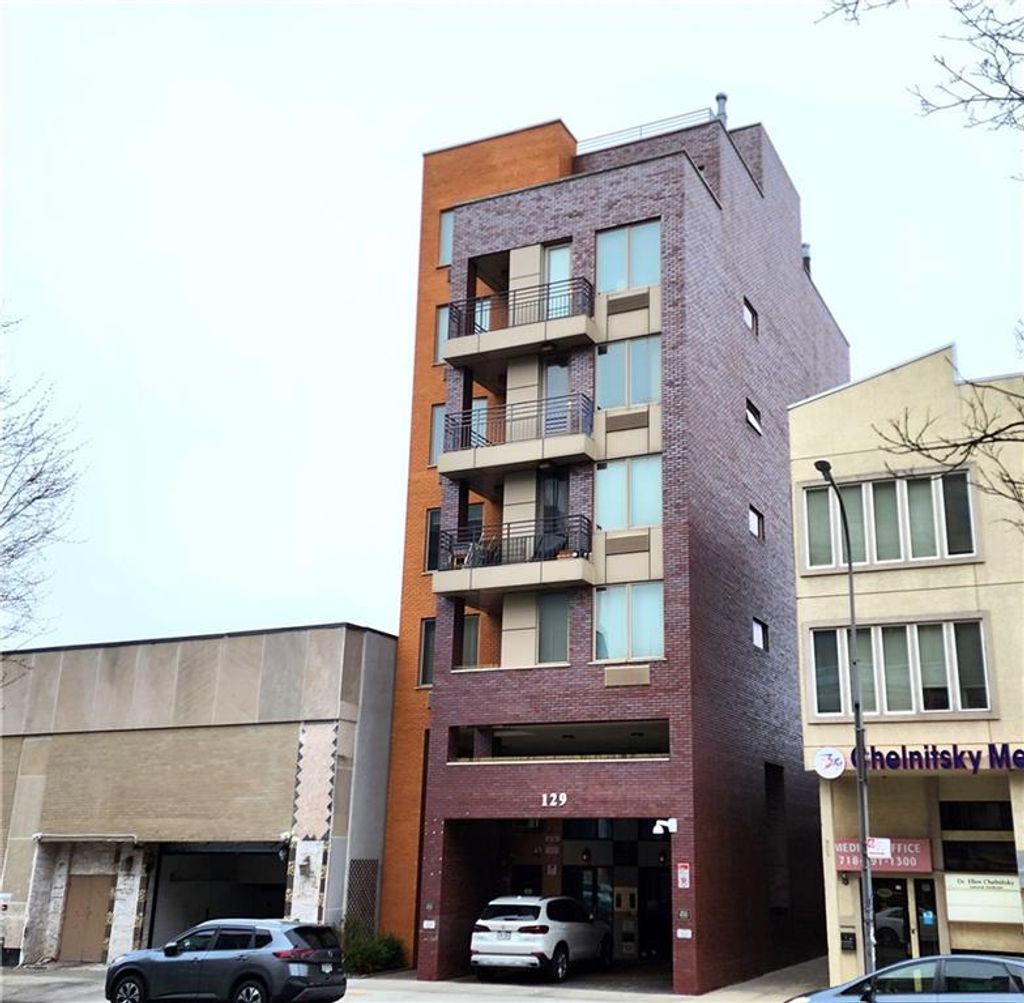 Photo of 129 End Avenue #3B, Brooklyn, NY 11235 (MLS # 490479)