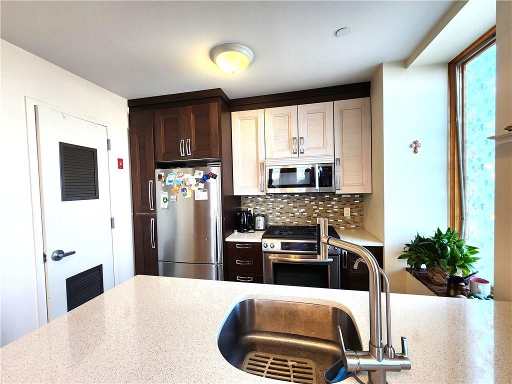 129 End Avenue #3B, Brooklyn, New York image 4