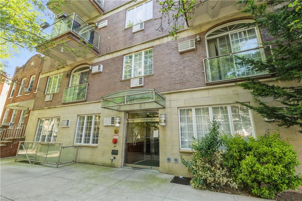 1570 10th Street #1B, Brooklyn, New York image 2