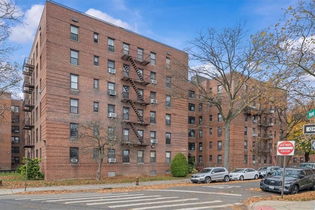 Photo of 2270 Plumb 1st Street #1B, Brooklyn, NY 11229 (MLS # 498764)
