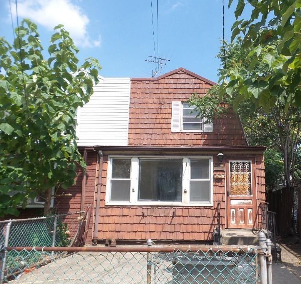 Photo of 2221 Utica Avenue, Brooklyn, NY 11234 (MLS # 494768)