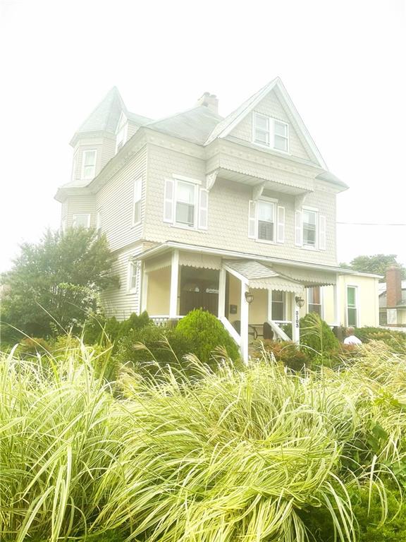 Photo of 31-03 Mott Avenue, Far Rockaway, NY 11691 (MLS # 505126)