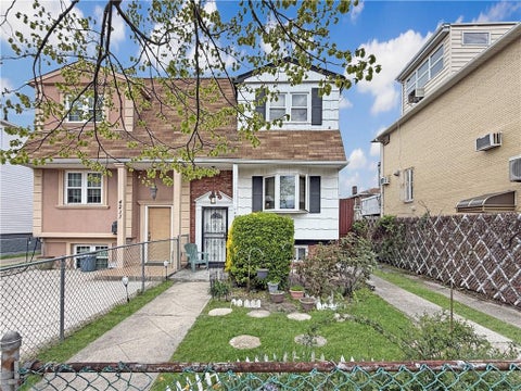 Condo For Sale - 4209 Nautilus Avenue<br/> Brooklyn, NY 11224