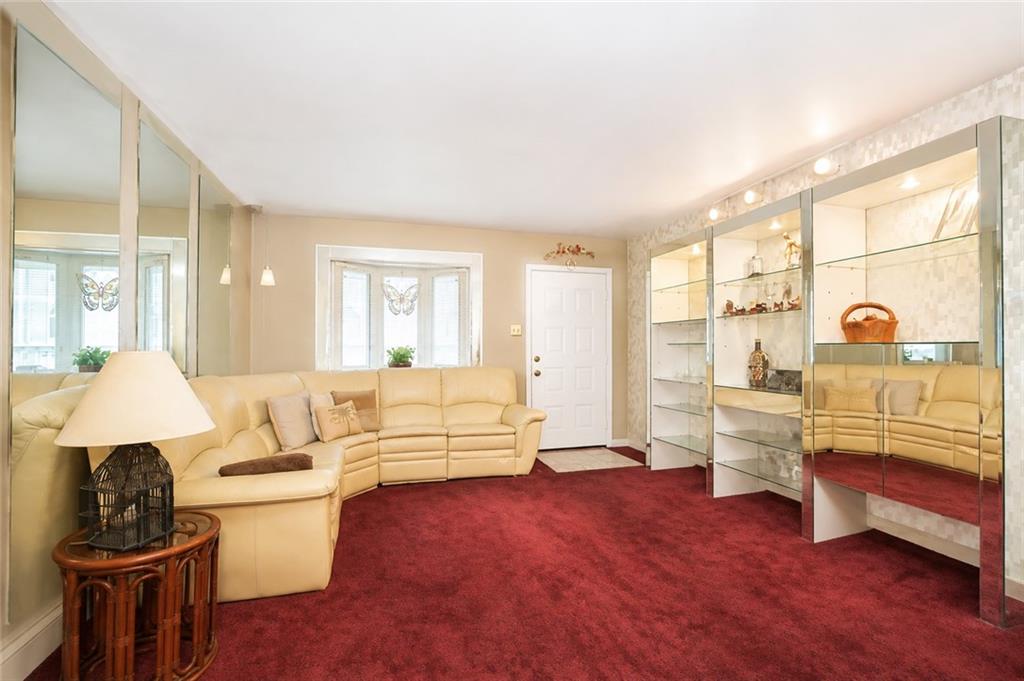 Photo of 152 Crossfield Avenue, Staten Island, NY 10312 (MLS # 503590)