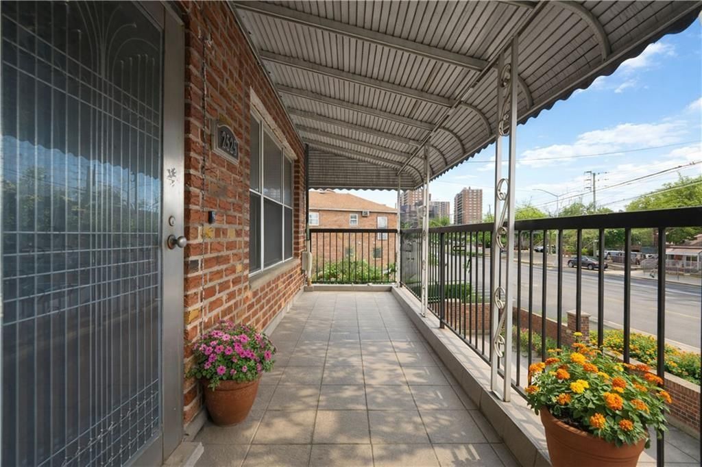 Photo of 2525 Cropsey Avenue, Brooklyn, NY 11214 (MLS # 500715)